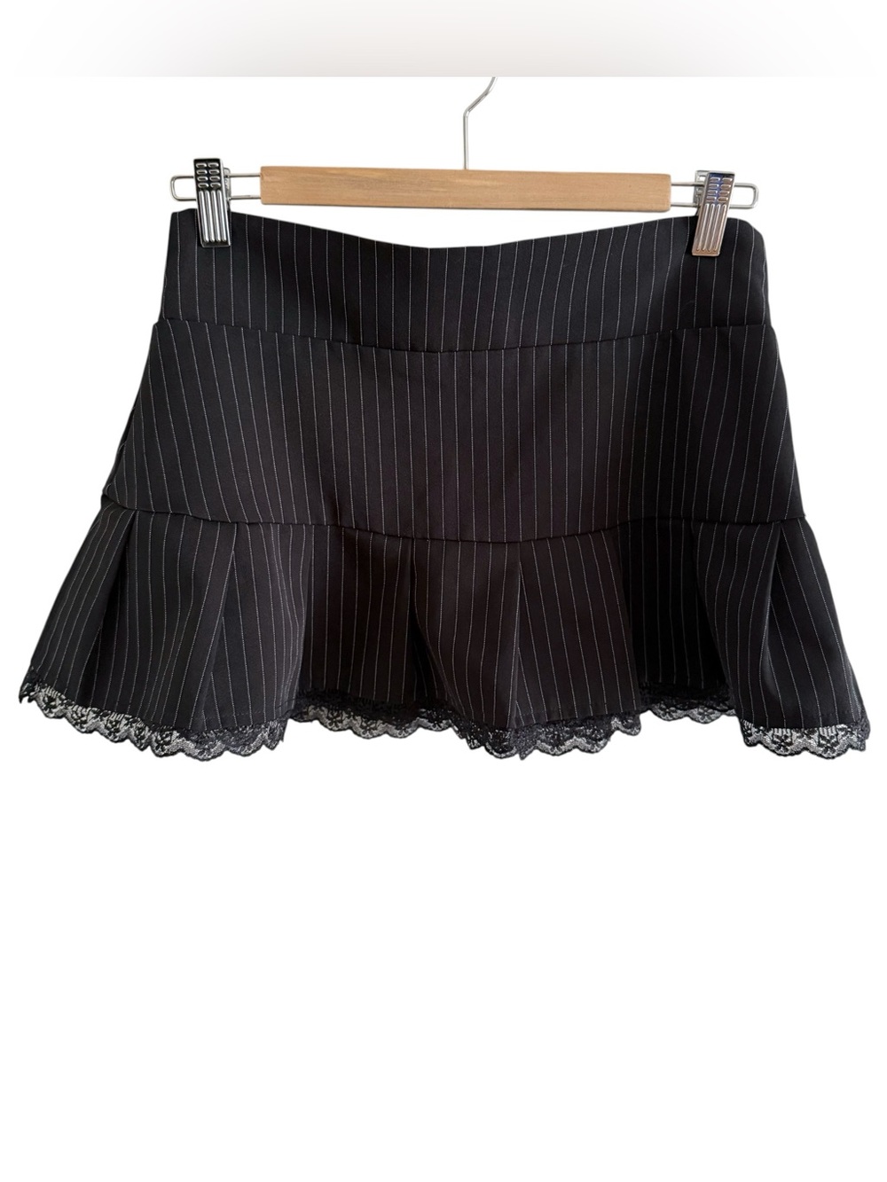 Y2K Black Pinstripe Lace-Trim Mini Skirt Size 7